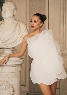 Bianca | Vestido Mini de Un Hombro con Flores