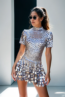 Djenna | Vestido Mini de Cuello Alto