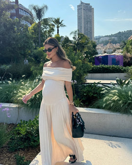 Kamara | Vestido Maxi Plisado de Maternidad con Hombros Descubiertos