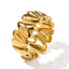 Hazel | Anillo Envolvente en Forma de Corazón