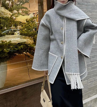 Lydia | Chaqueta con Bufanda
