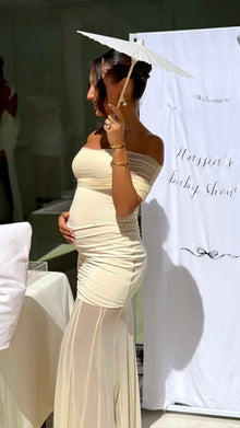 Michaela | Vestido Maxi de Malla Plisada Off-Shoulder para Maternidad