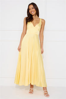 Lucy | Vestido Maxí con Pliegues y Escote en V