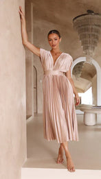 Emma | Vestido Maxi con Escote en V Profundo