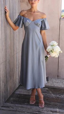 Nalani | Vestido Maxi Off-Shoulder con Mangas de Mariposa