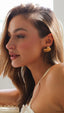 Emery | Pendientes de Concha de Oro