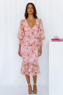 Emily | Deslumbrante Vestido de Flores